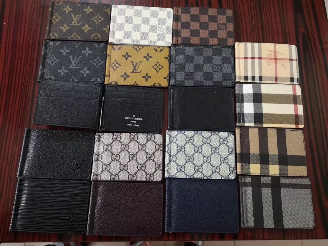 LV card wallet 6